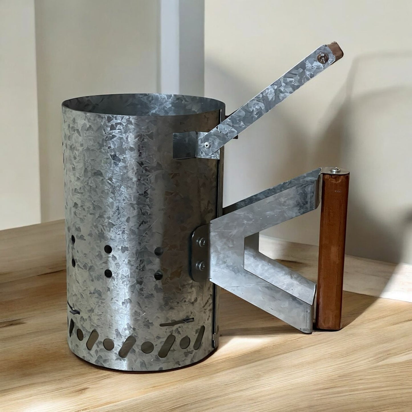 Heavy-Duty Charcoal Chimney